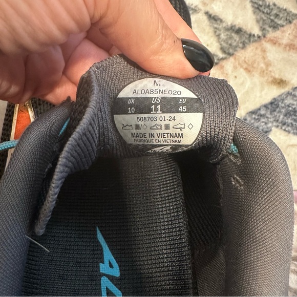 Men’s Altra Escalante 4 sz 10 - Picture 4 of 8